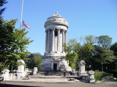 Памятник солдатам морякам в Гражданской войне